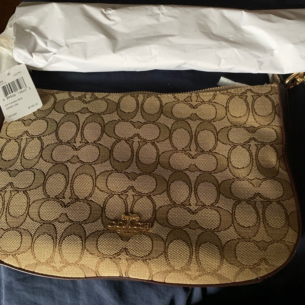 Coach NWT Chelsea crossbody bag